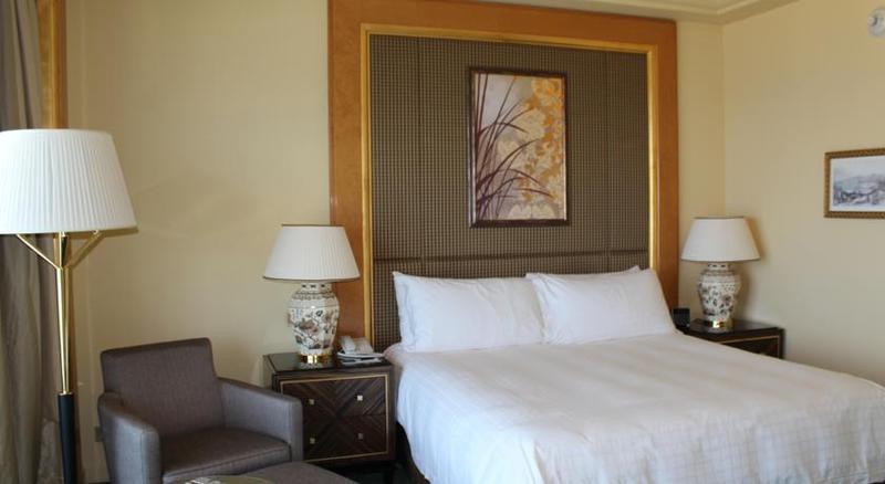 Four Seasons Hotel ביירות מראה חיצוני תמונה