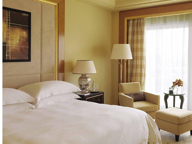 Four Seasons Hotel ביירות מראה חיצוני תמונה